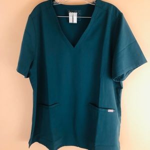 Figs - Casma Scrub Top Caribbean Blue